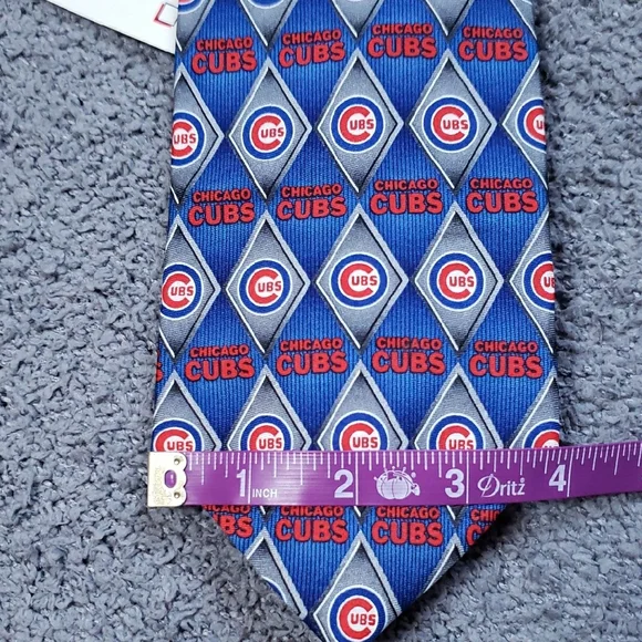 Chicago Cubs PatternTie - Picture 2 of 6